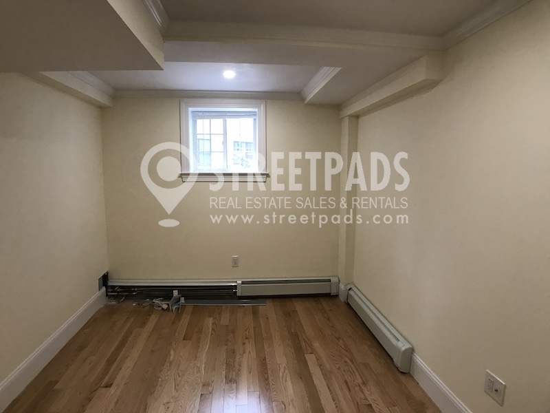 100 Kilsyth Rd, Brighton