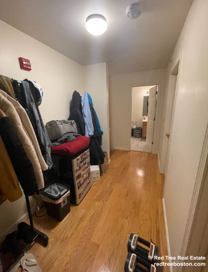 34A Raymond St, Allston