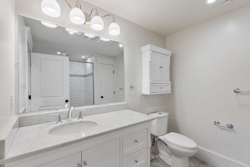 82 Highland Ave, Union Square