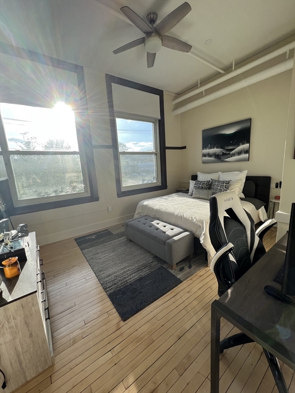 948 Main St, Waltham