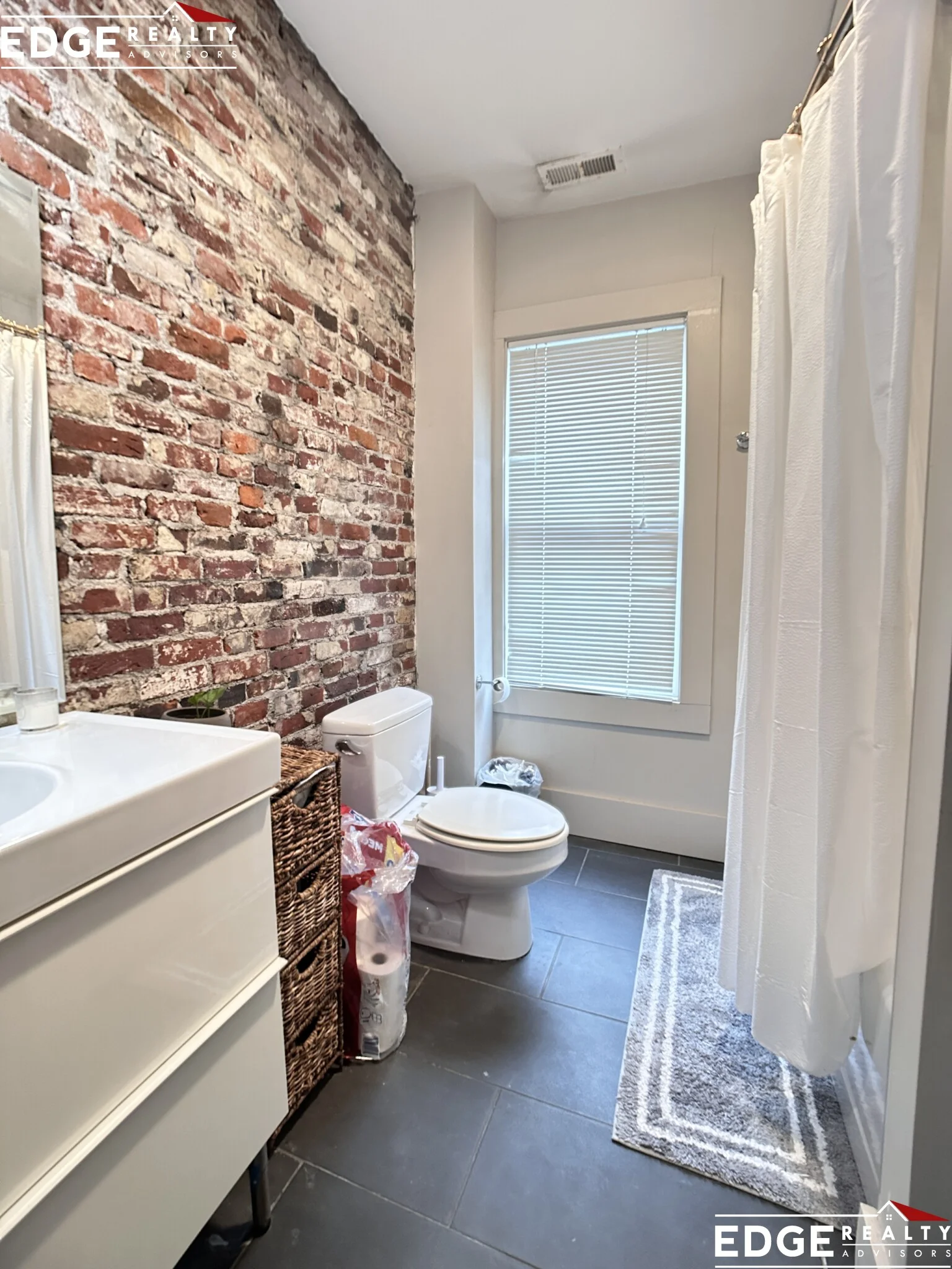 29 Greylock Rd, Brighton