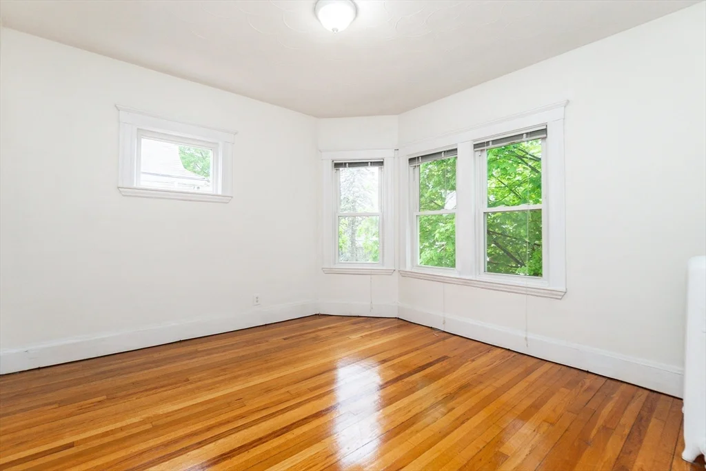 6 Putnam St, Watertown