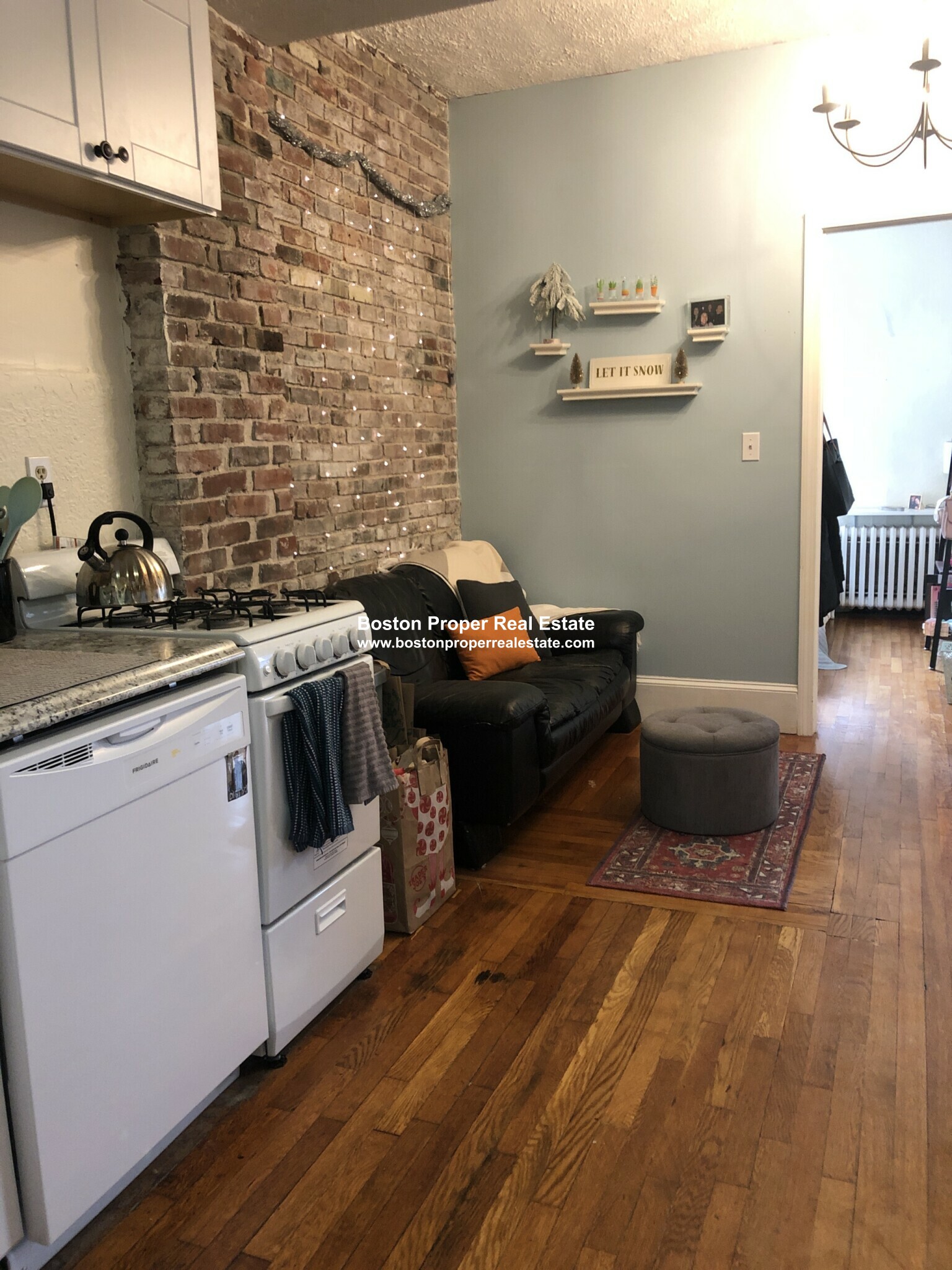 72 Revere St, Beacon Hill