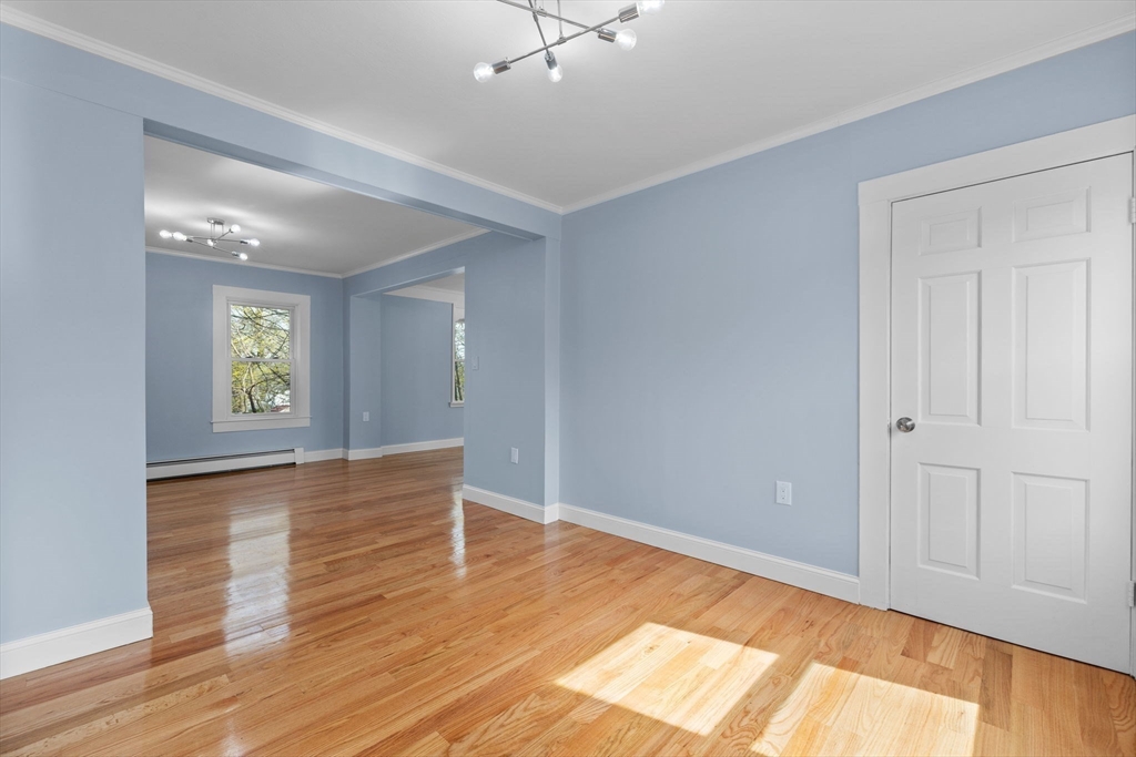 5 Fells Ave, Milford