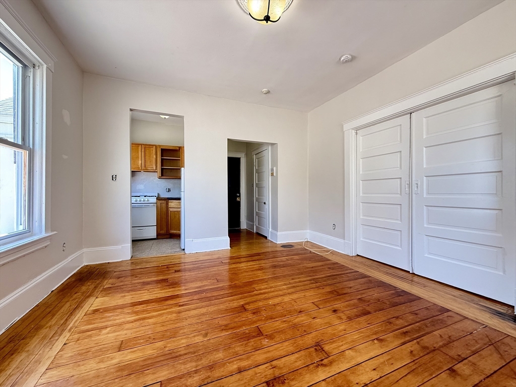 29 John St, Attleboro