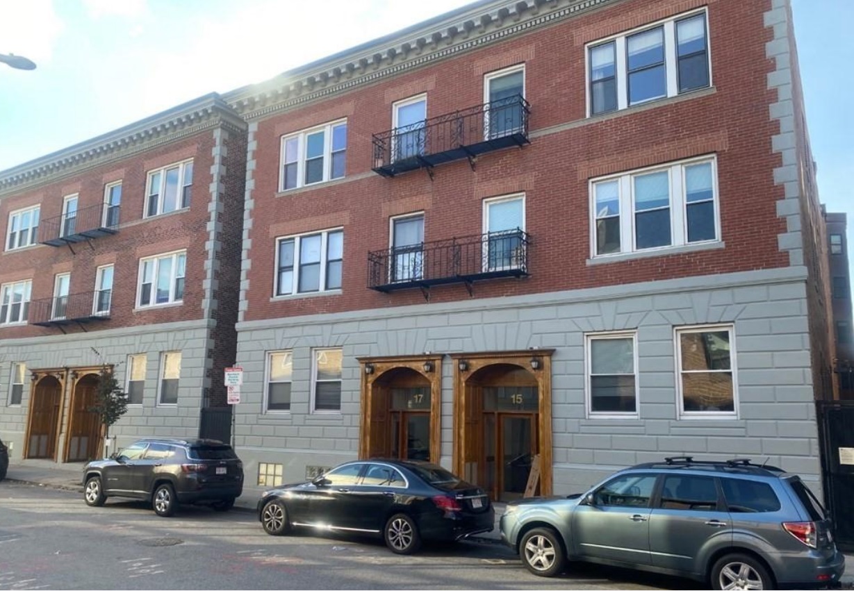 15 Aberdeen St, Fenway