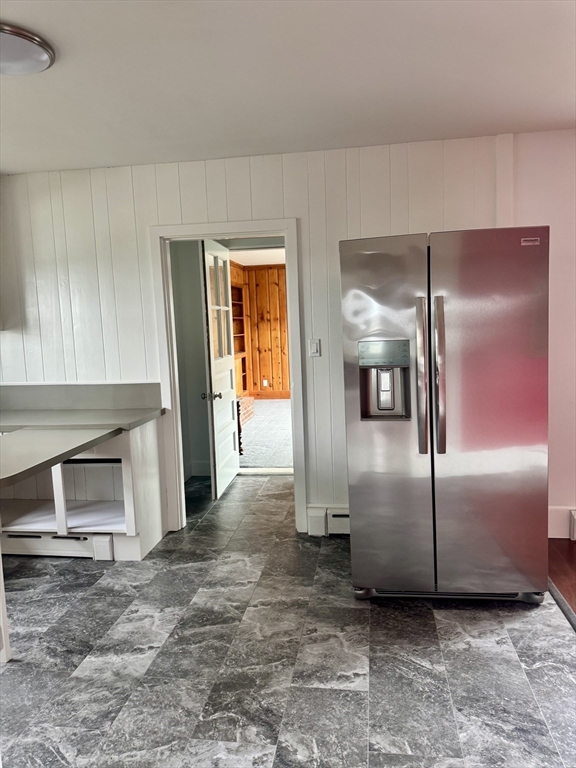 672 W Rodney French Blvd, Far North