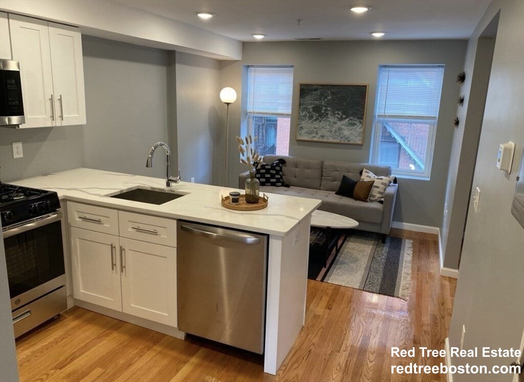 13 Wiget St, North End