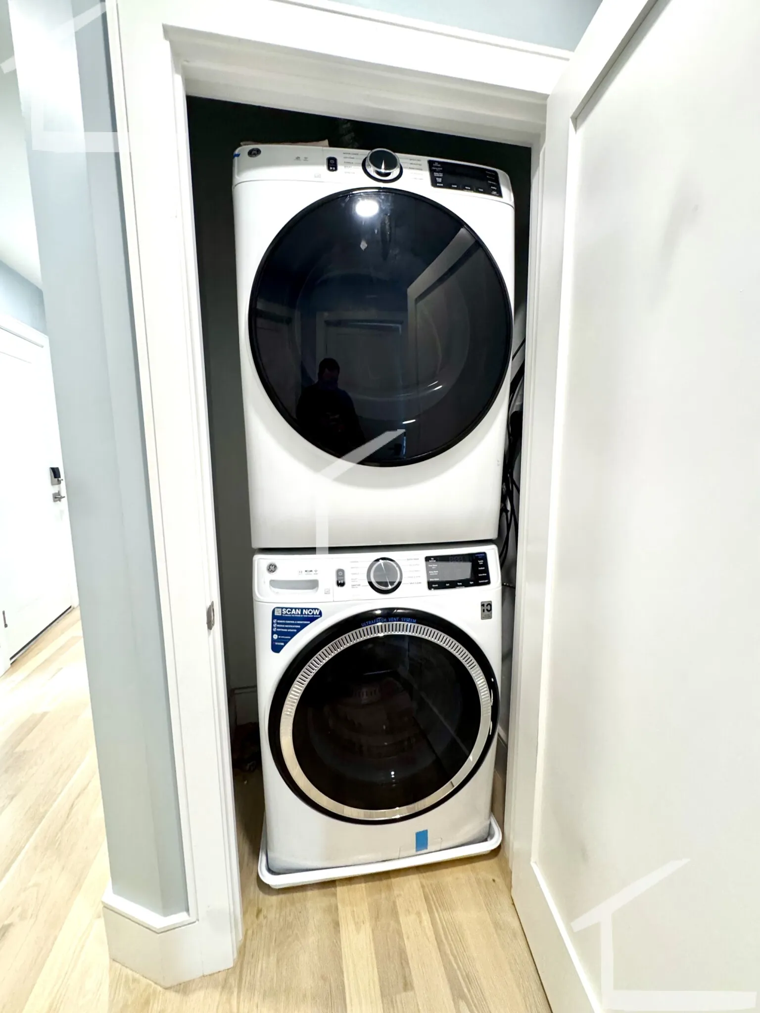 9 University Rd, Aspinwall Hill