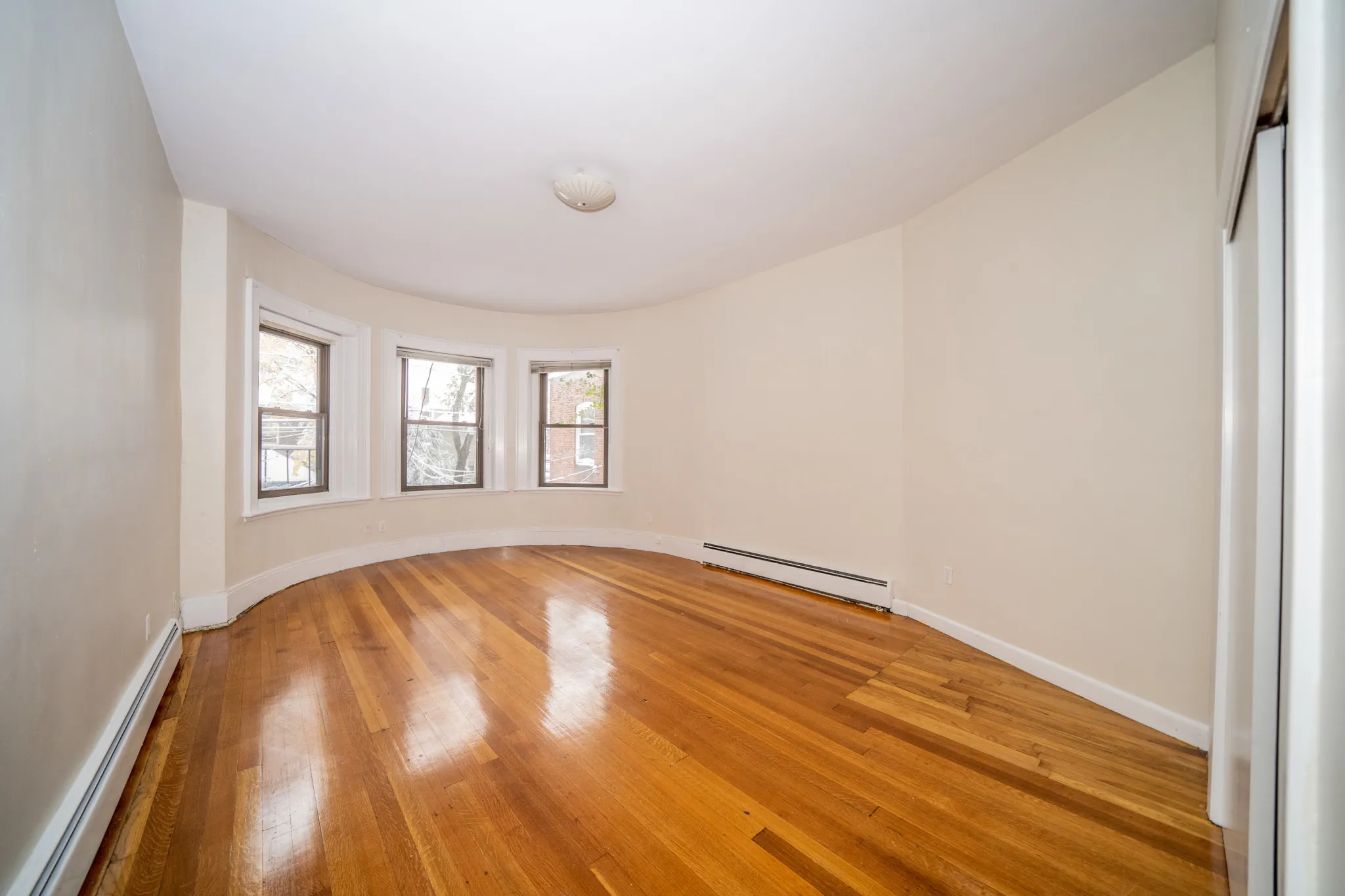 1728 Beacon St, Brookline