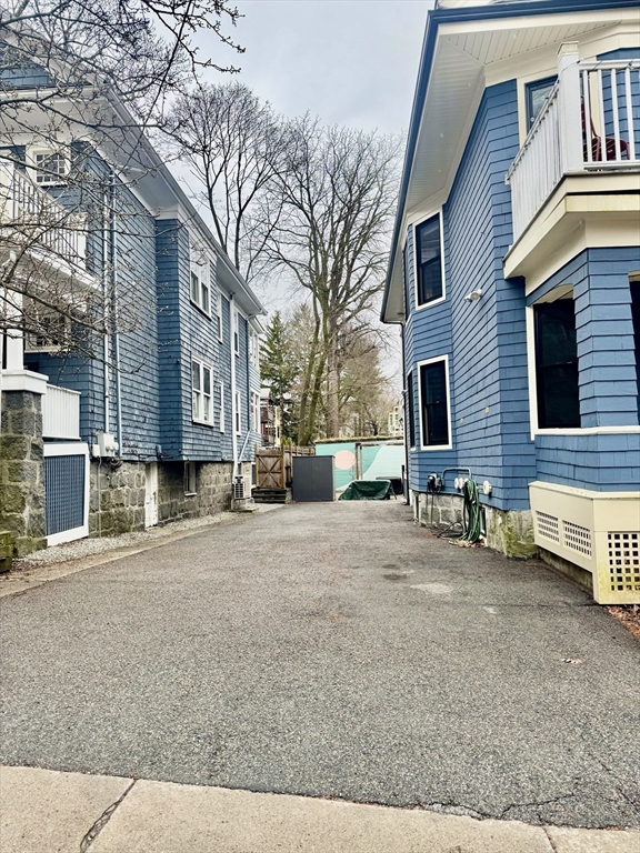 8 Robeson, Jamaica Plain