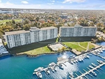 100 Cove Way, Quincy