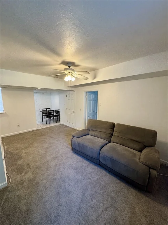 31 Dennison Ave, Framingham