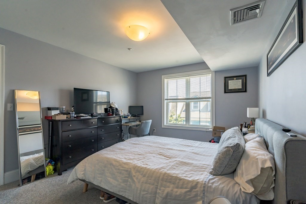 2 bed, 2 bath apartment for rent at 39 Dorchester St Unit 11, South Boston — photo 5 of 13