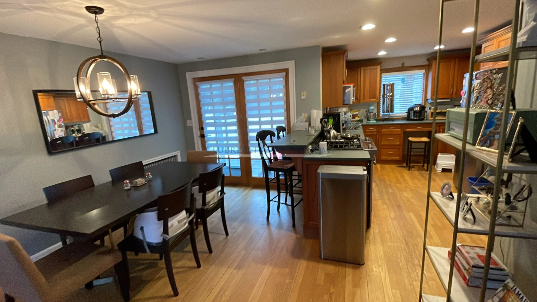 49 Beal Rd, Warrendale