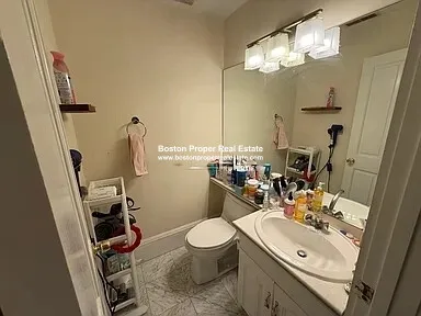 183 Saint Botolph St, Back Bay