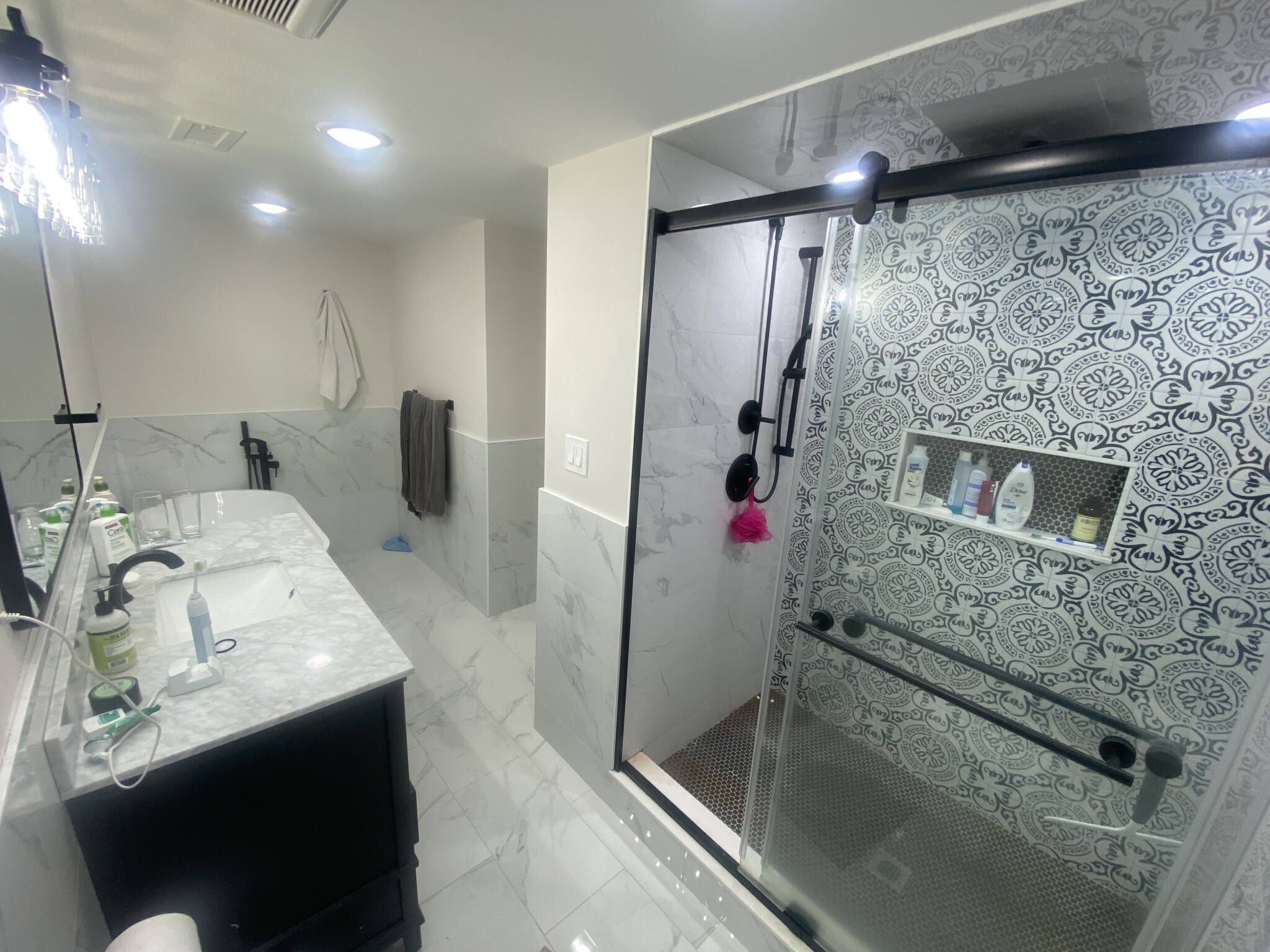 11 Aberdeen Rd, Powder House Square