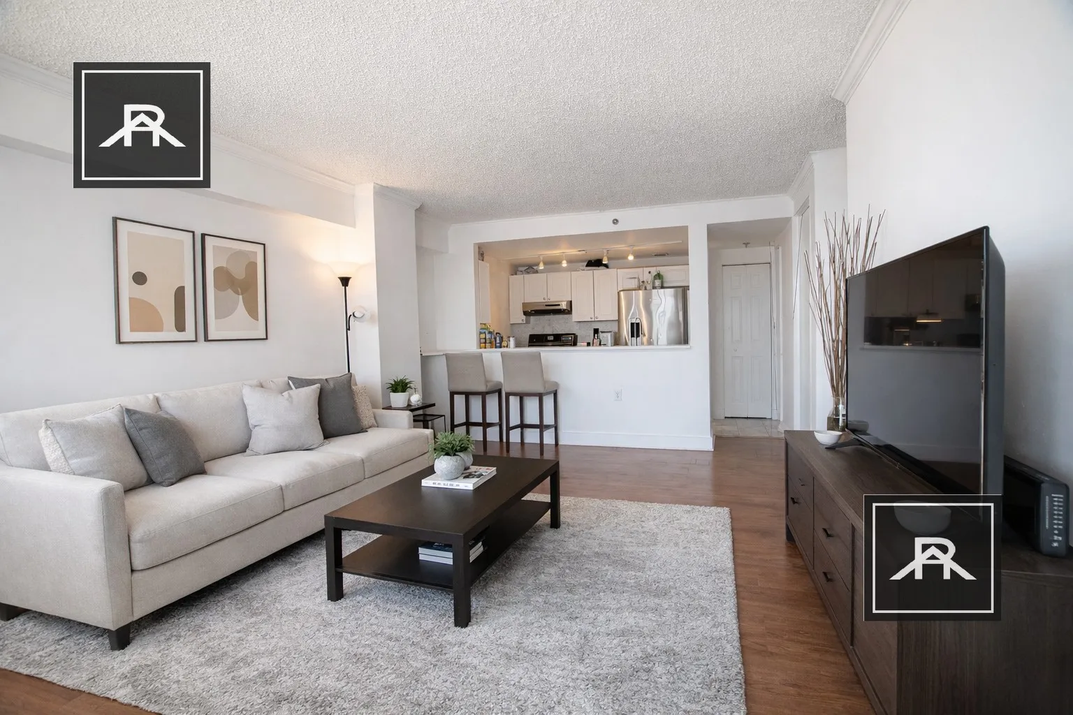15 North Beacon St, Allston