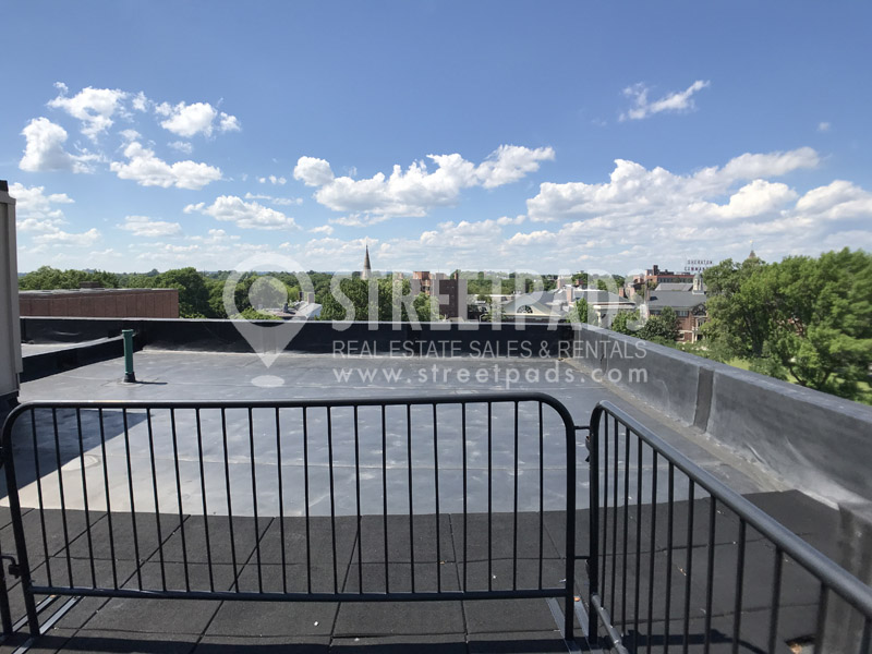 60 Brattle St, Harvard Square