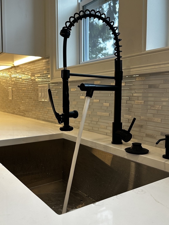 5 Colorado St, Mattapan