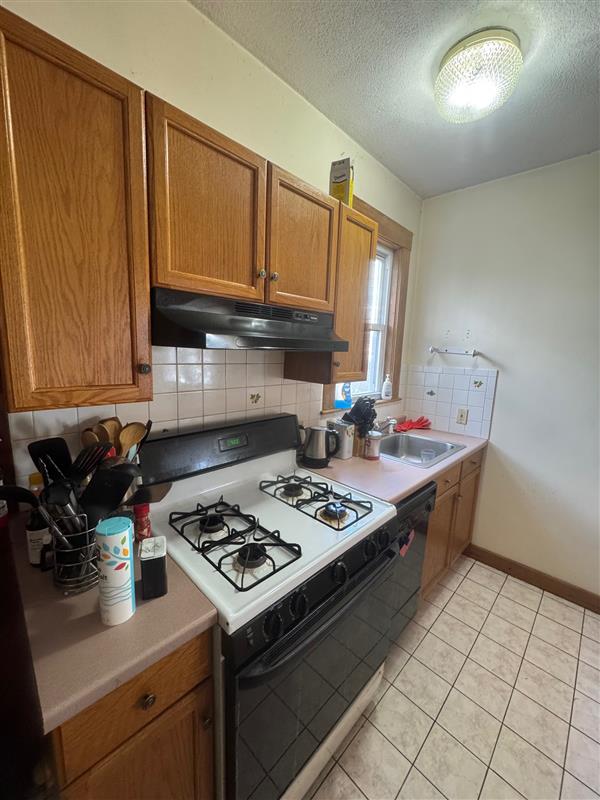 29 Frederick Ave, South Medford