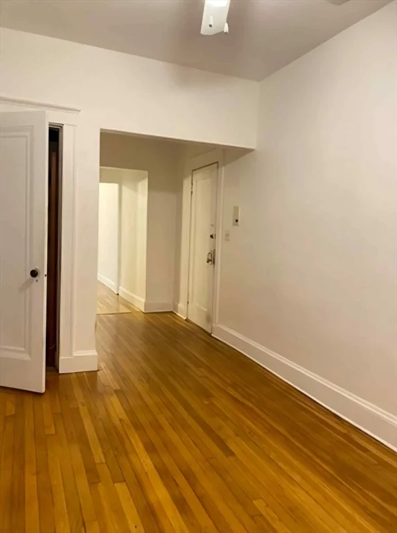 2031 Commonwealth Ave, Brighton