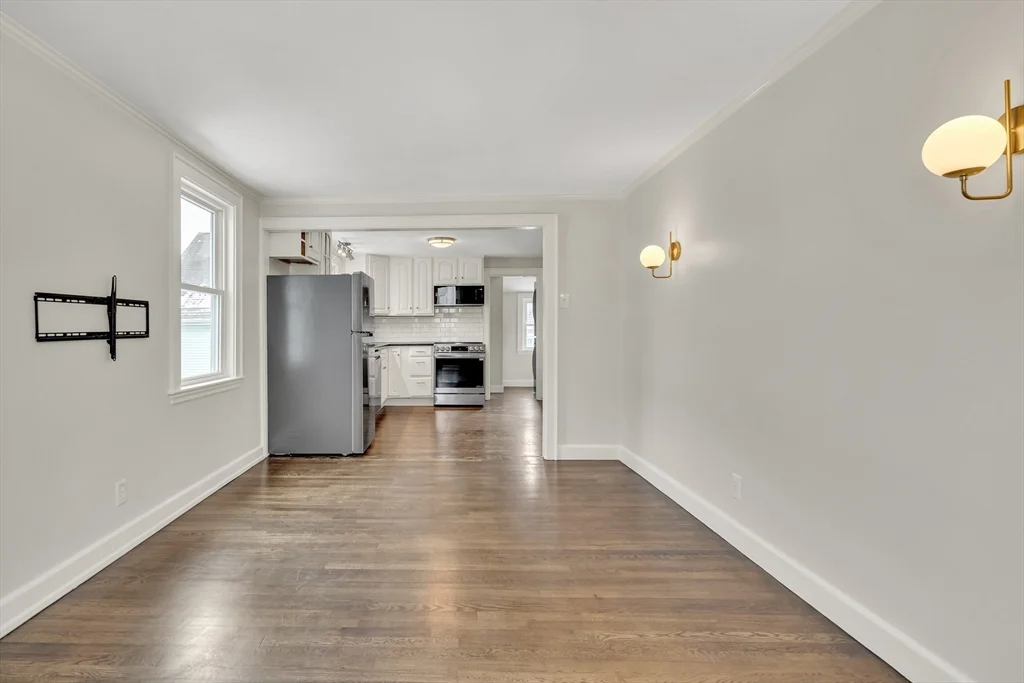 19 Fairview Ave, Malden