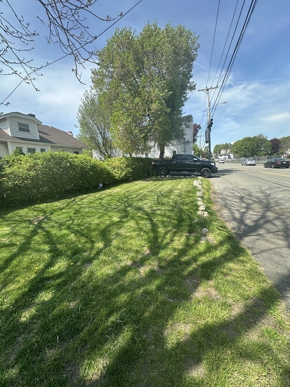 65 Manchester, Brockton