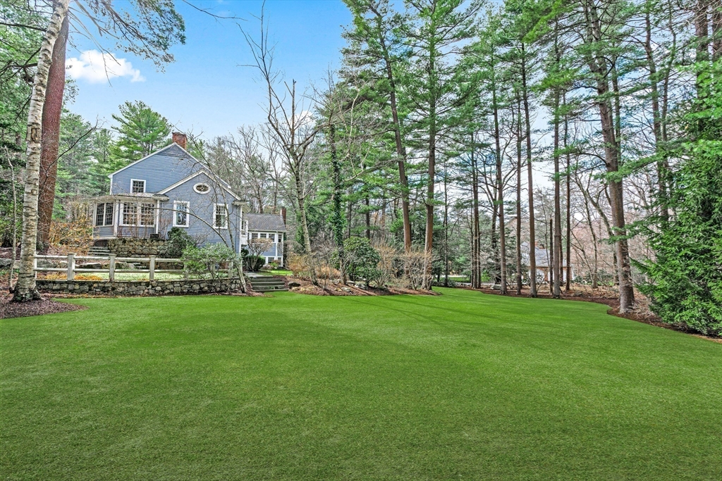 22 Chadwick Rd, Weston