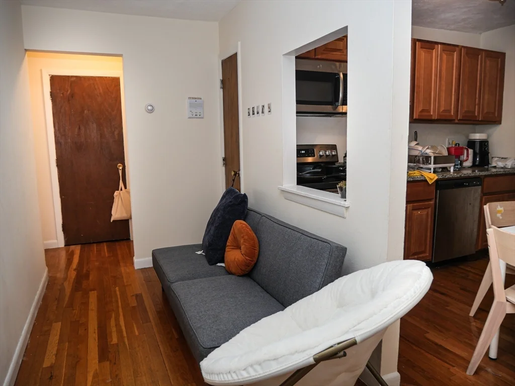 1027 Commonwealth Ave, Allston