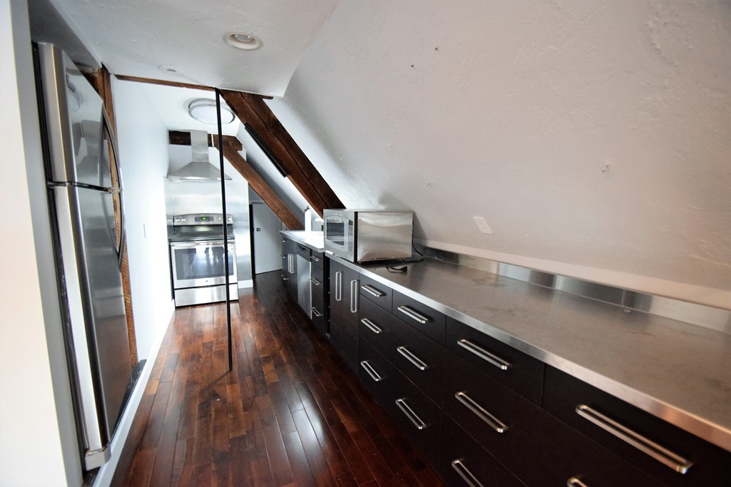 444 Western Ave, Brighton