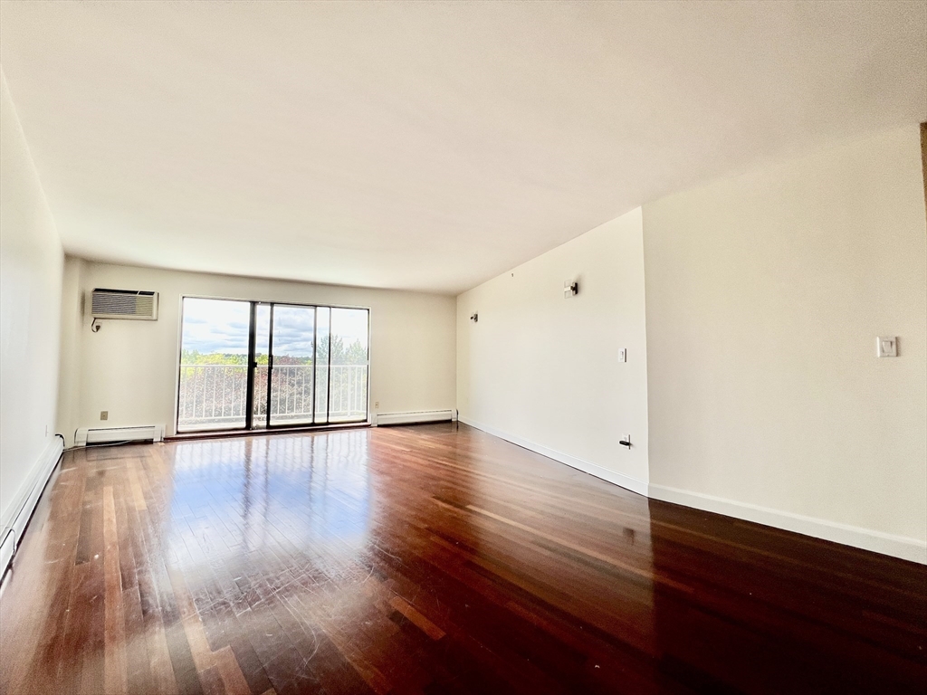 141 Coolidge St, Watertown