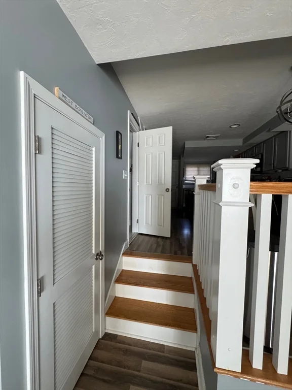 326 Sterling, West Boylston
