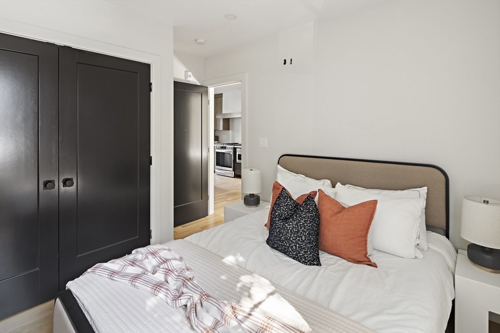 99 5th St, East Cambridge