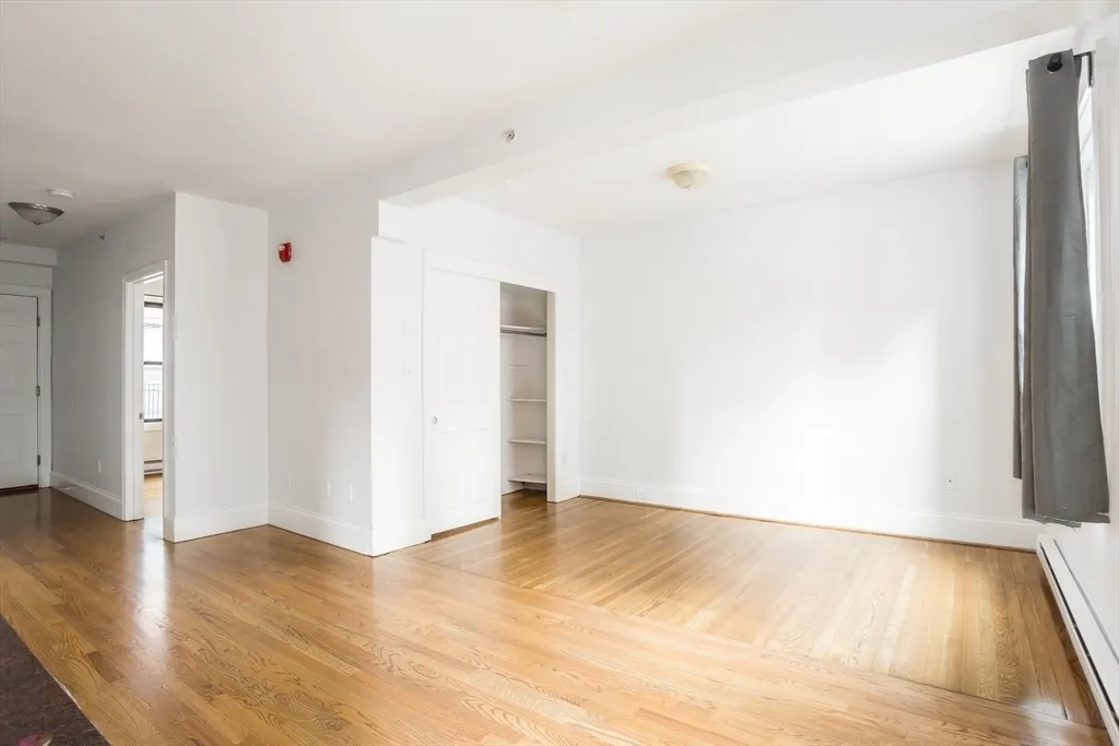 90 Warrenton St, Downtown