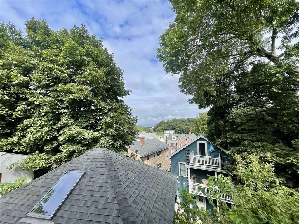 51 Breck Ave, Brighton