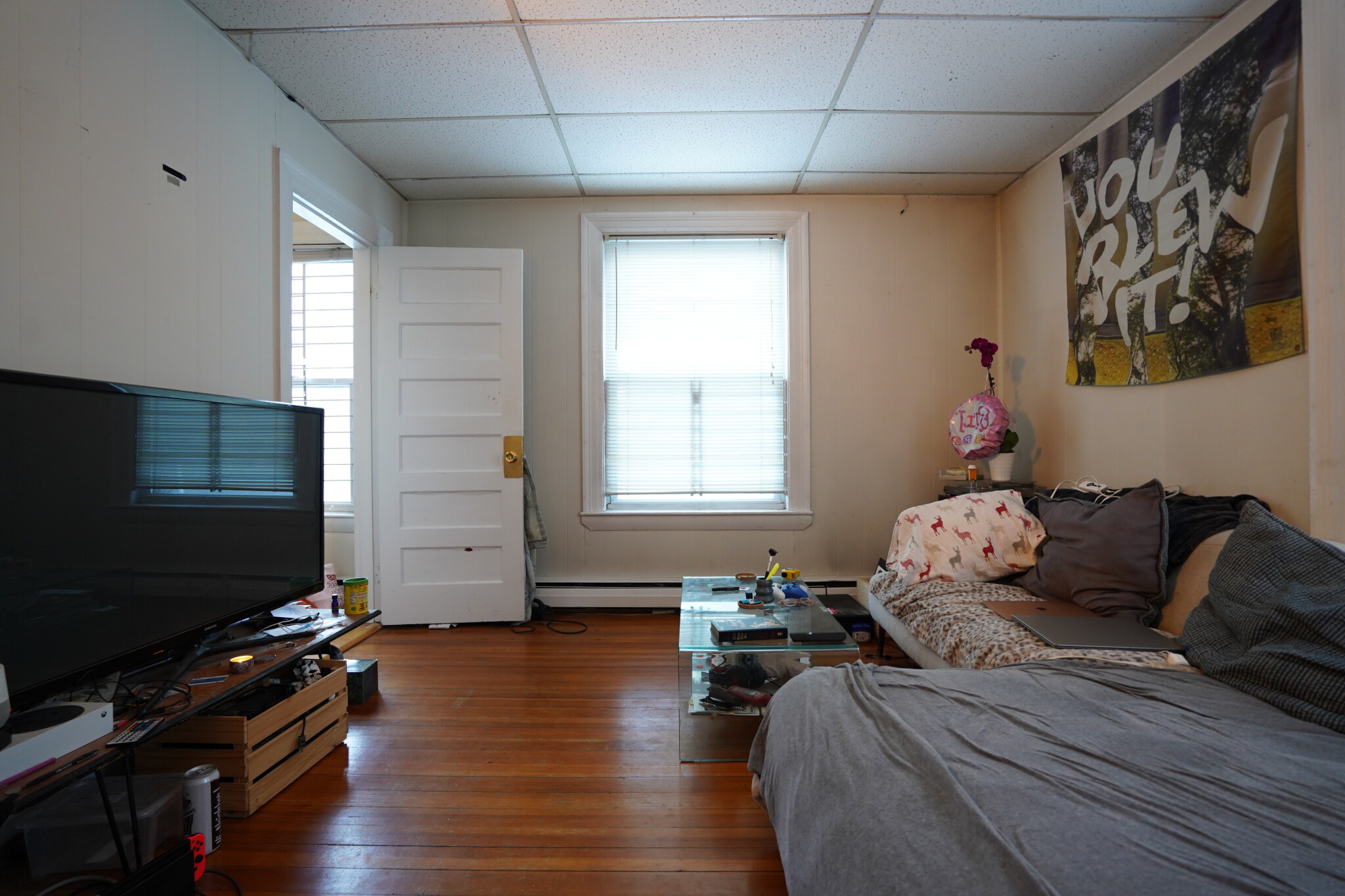 1 Ashford Ct, Allston