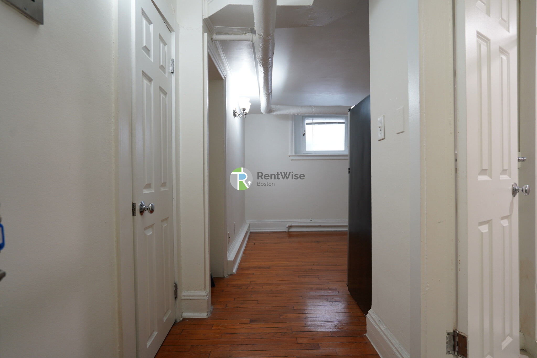 86 Charles St, Beacon Hill