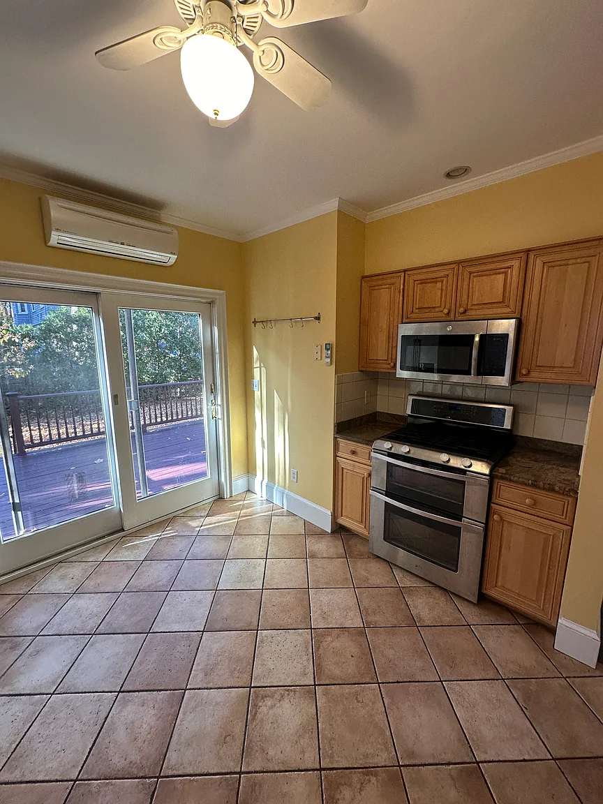 28 Montfern Ave, Brighton