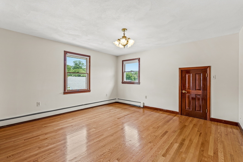 1 Via Marino, Medford