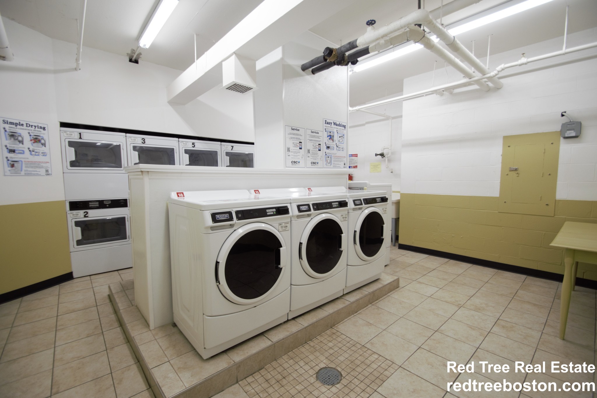 101 Monmouth St, Longwood