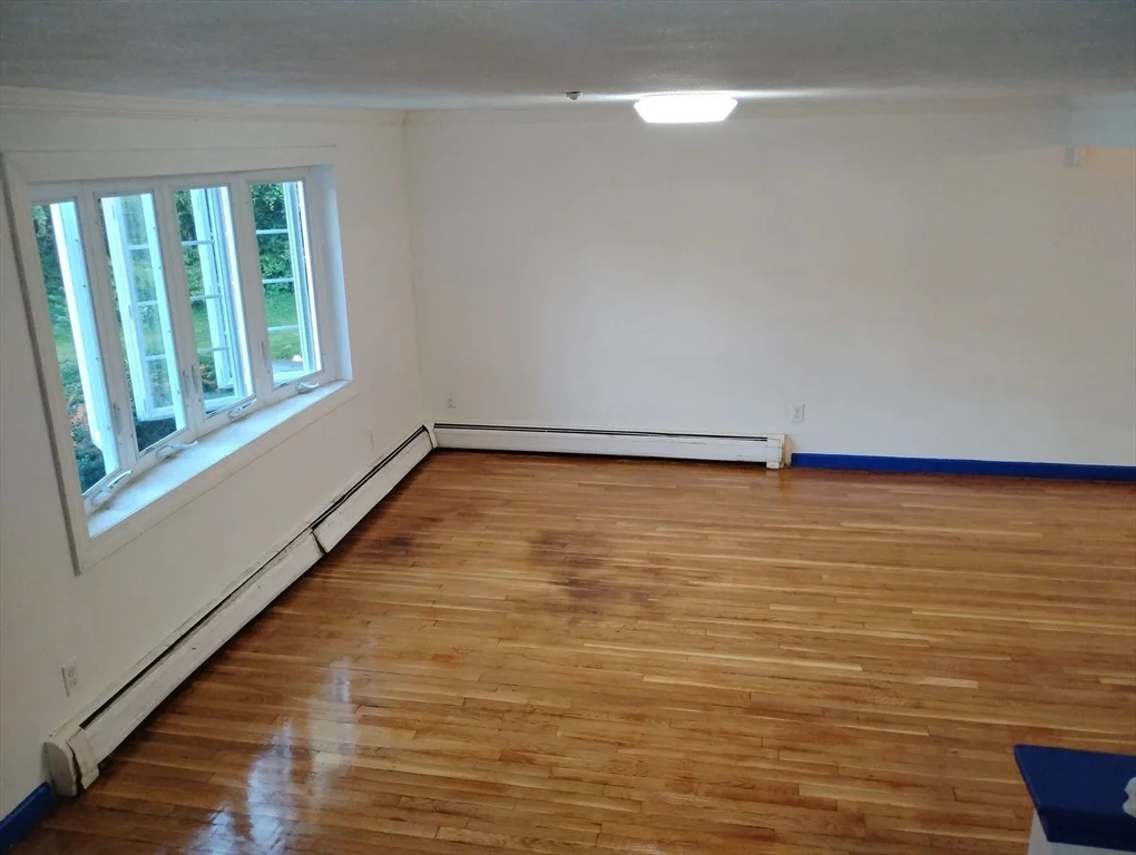 15 Robert Arey Dr, Randolph