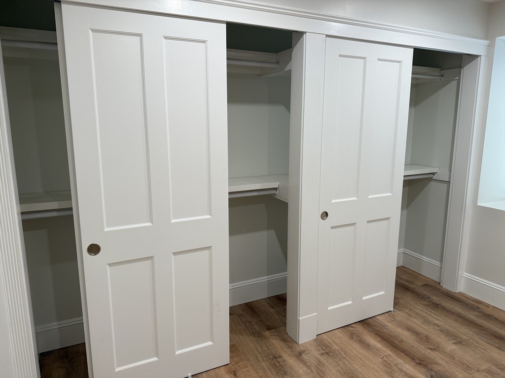 12 Manchester Rd, Coolidge Corner