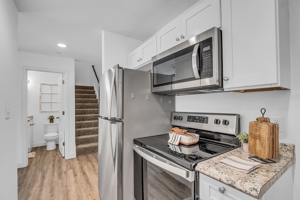 2 South Grove St, Bradford