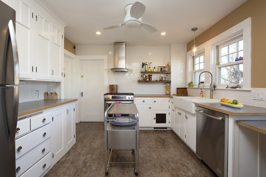 40 Fuller Rd, Watertown