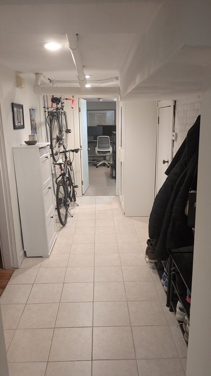 16 Shepard St, Neighborhood Nine