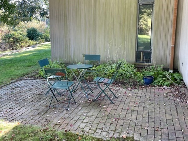 97 Barneys Joy Rd, South Dartmouth