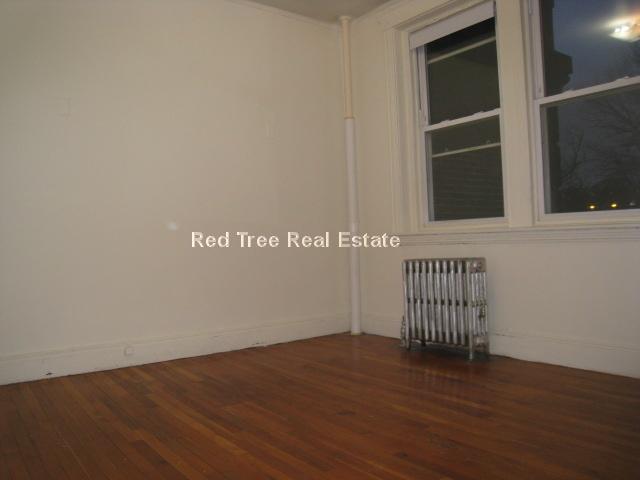 1800 Commonwealth Ave, Brighton