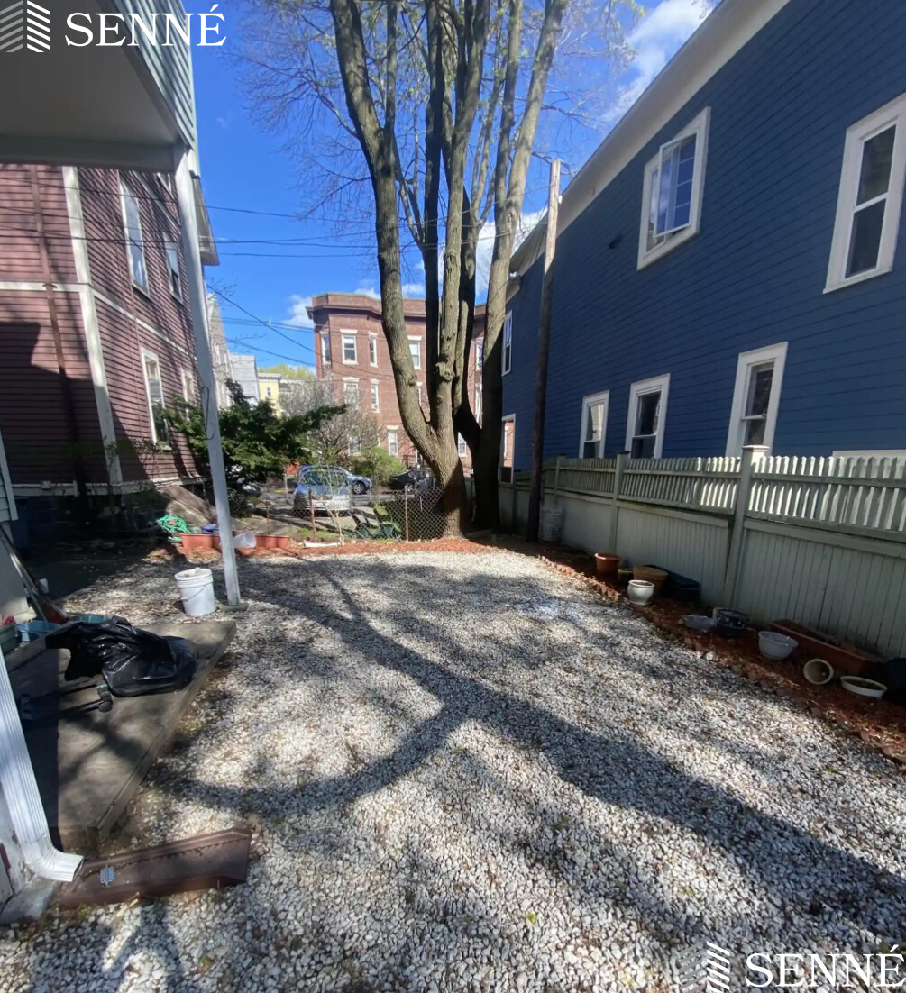 42 Rindge Ave, Porter Square