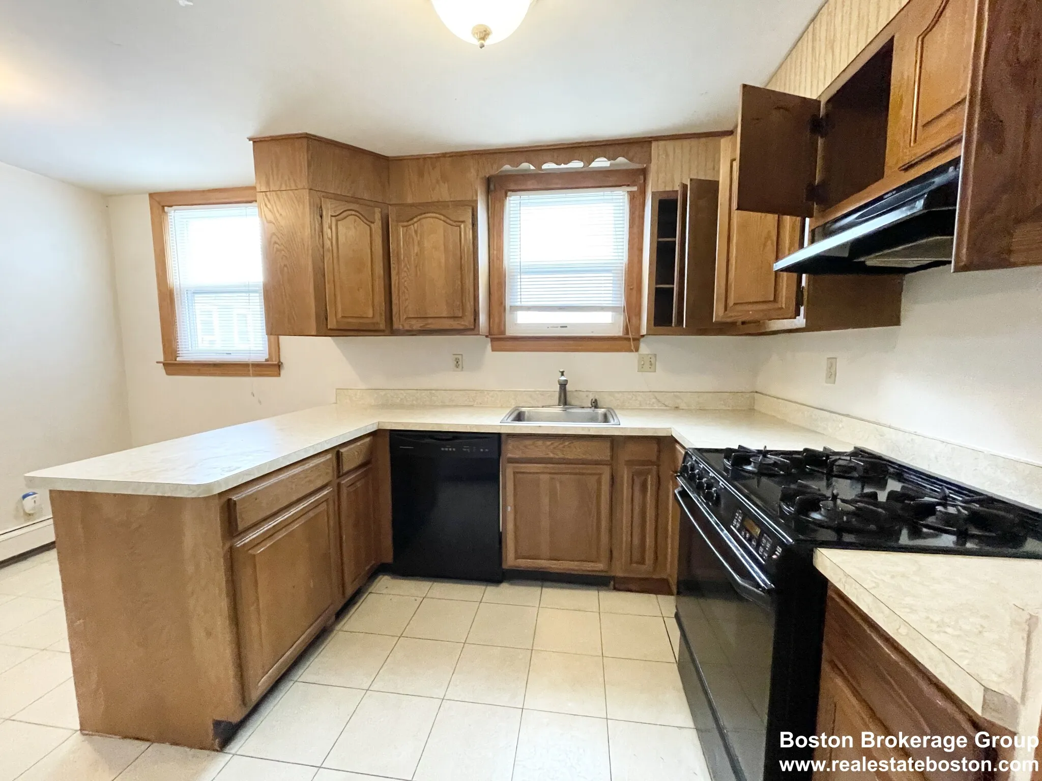 5 Oswald St, Mission Hill